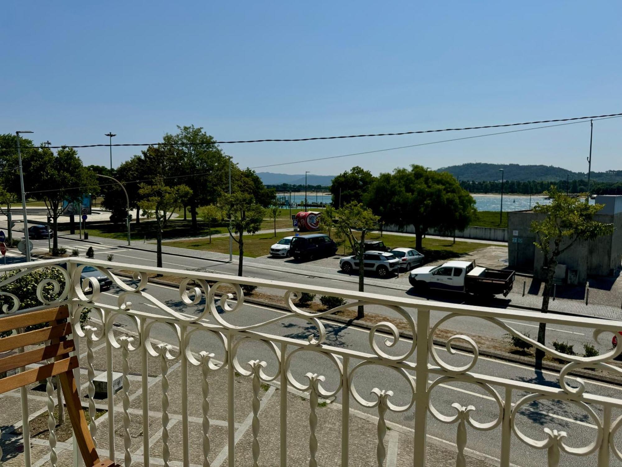 Gigantones Guesthouse Viana do Castelo Luaran gambar